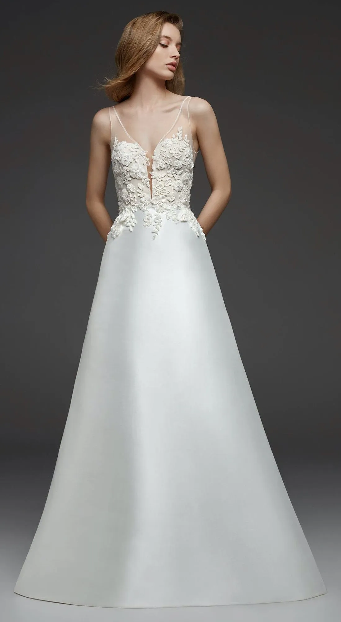 Atelier Pronovias Style CAITLIN