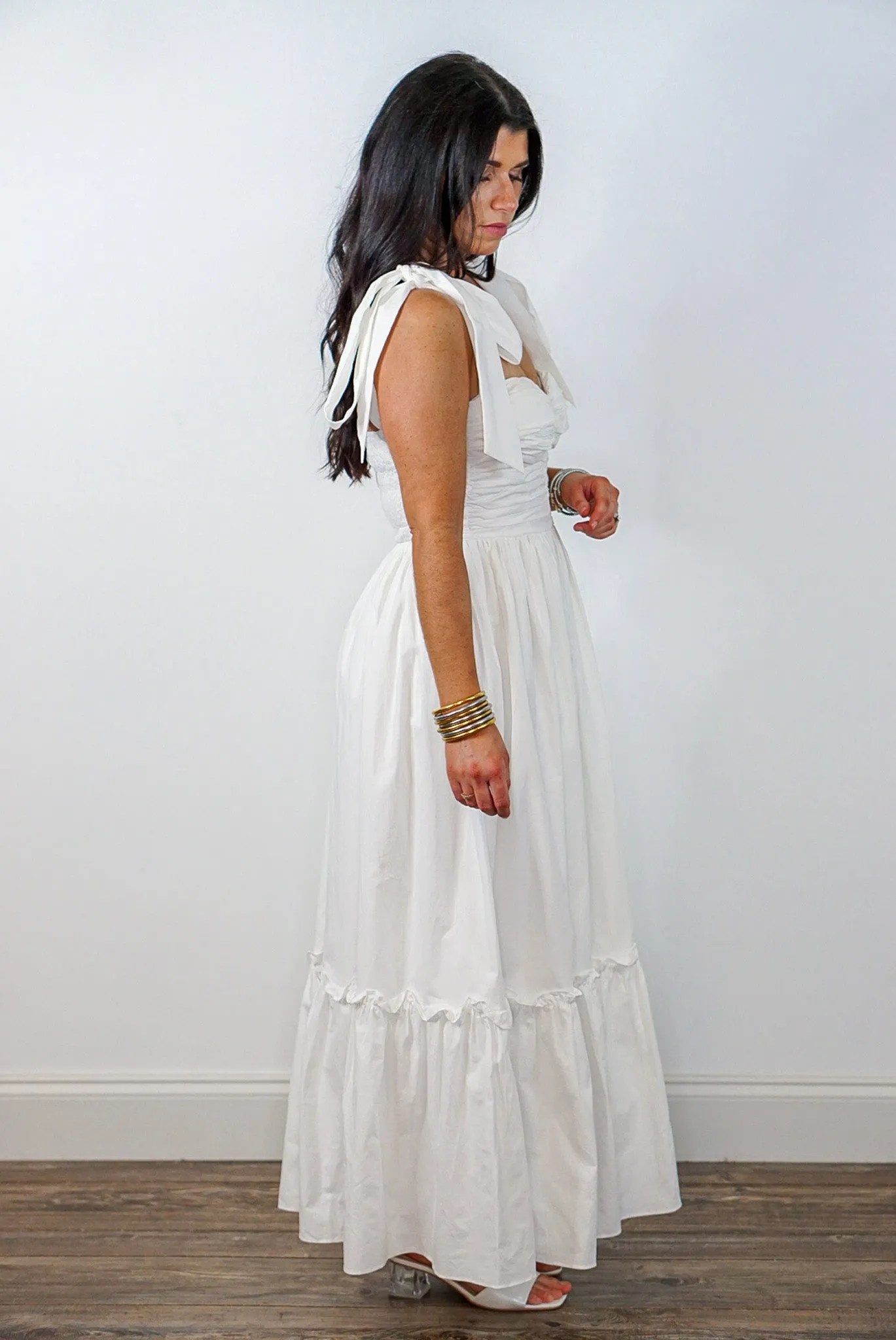 Beautiful Summer White Midi Dress