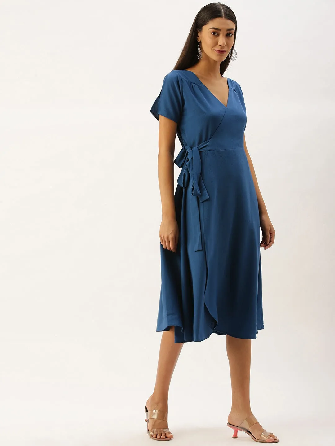 Berrylush Women Solid Blue V-Neck Wrap Midi Dress