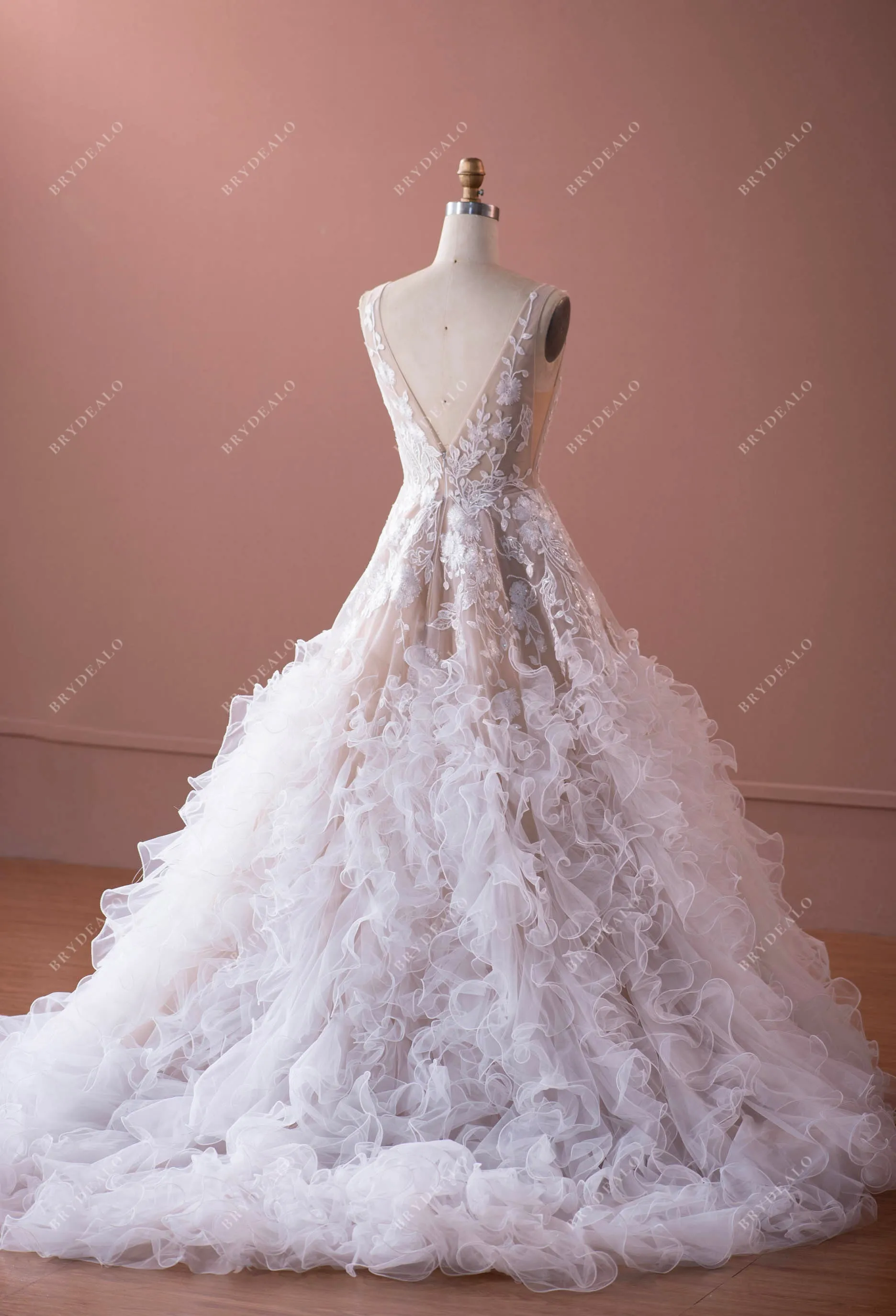 Designer Flower Lace Ruffled Tulle Puffy Wedding Dress