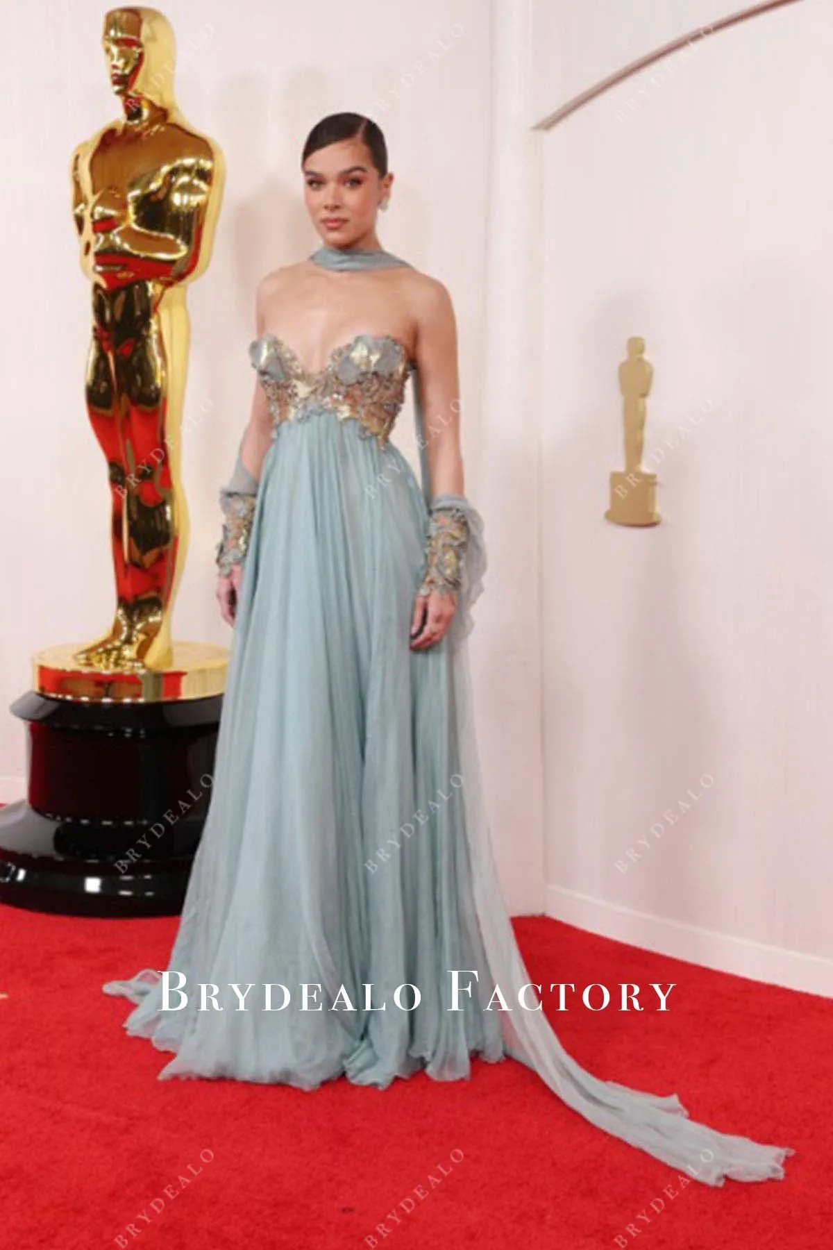 Hailee Steinfeld 2024 Oscars Blue Red Carpet Cape Dress