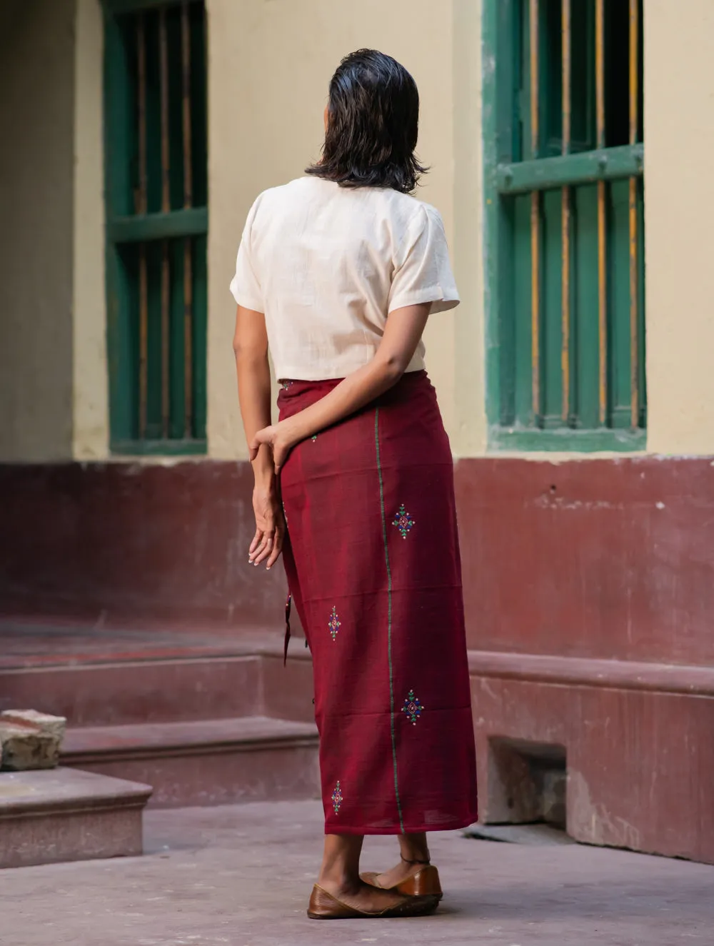 Handwoven Khesh & Kantha Embroidered Cotton Wrap Skirt - Sangria