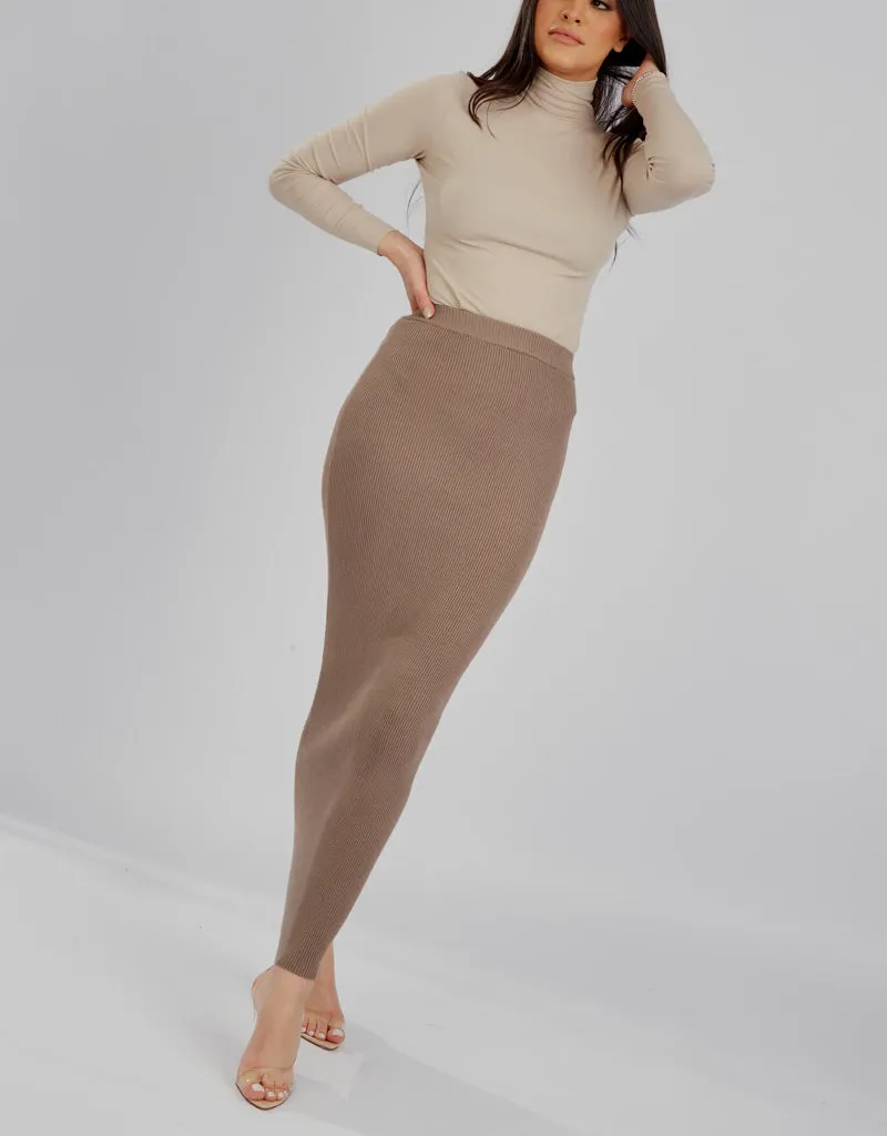 Ribbed Knit Skirt - Shades of Brown