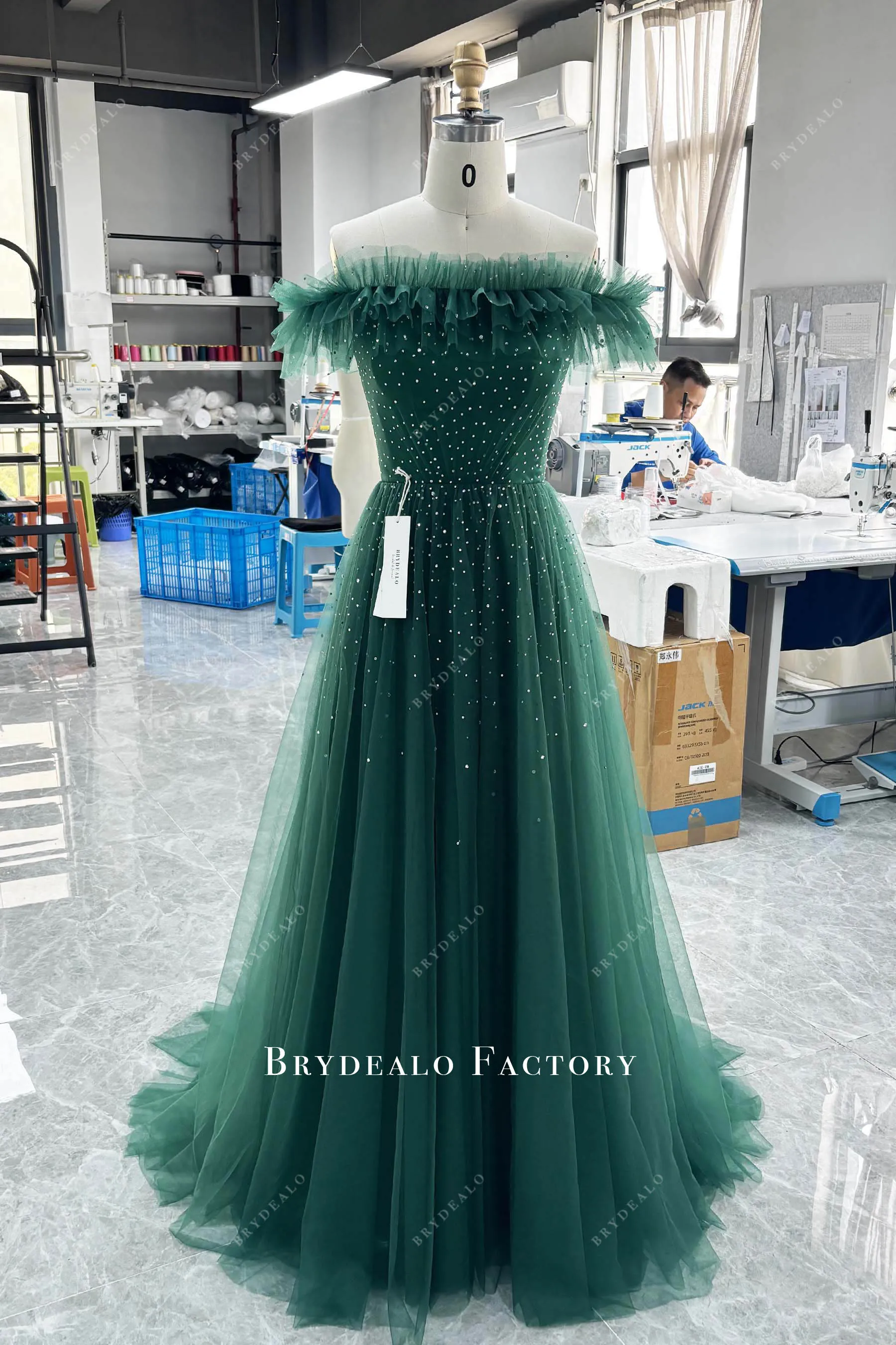 Shimmer Dark Green Tulle A-line Long Evening Prom Dress