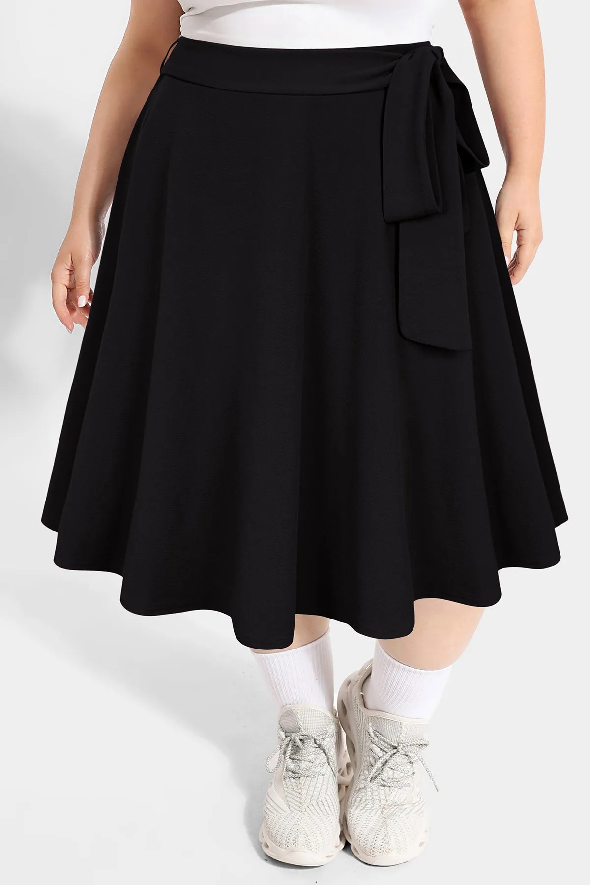 Solid Pockets A-lined Lace-up Midi Skirt