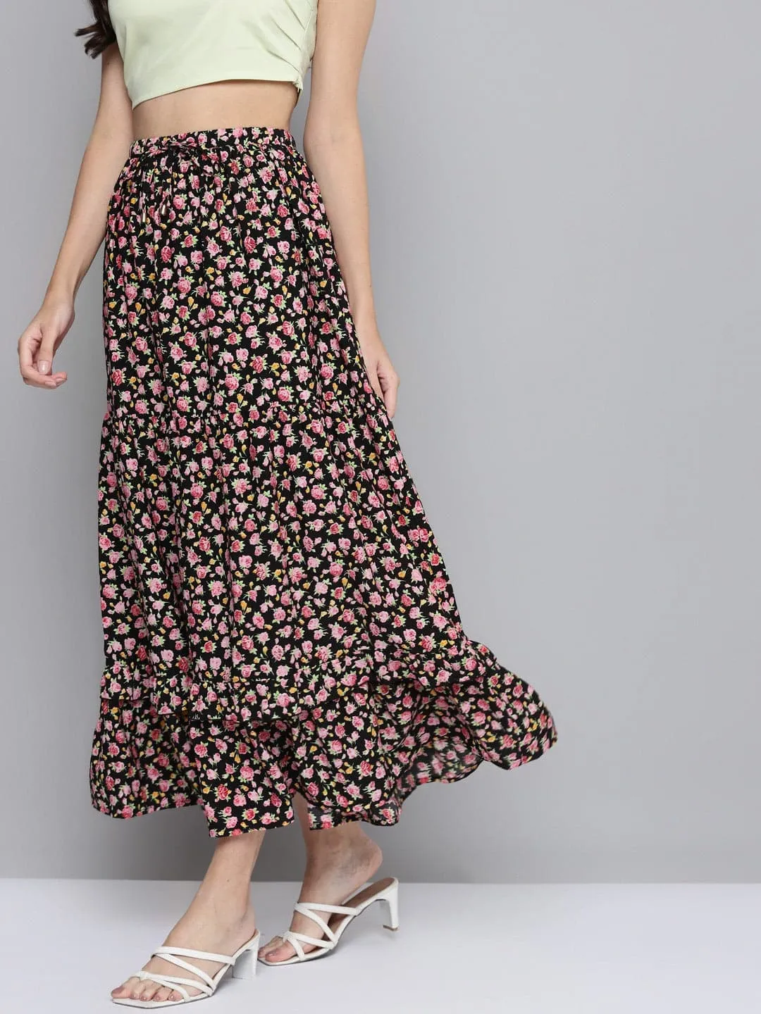 Women Black Ditsy Floral Flared Tiered Maxi Skirt